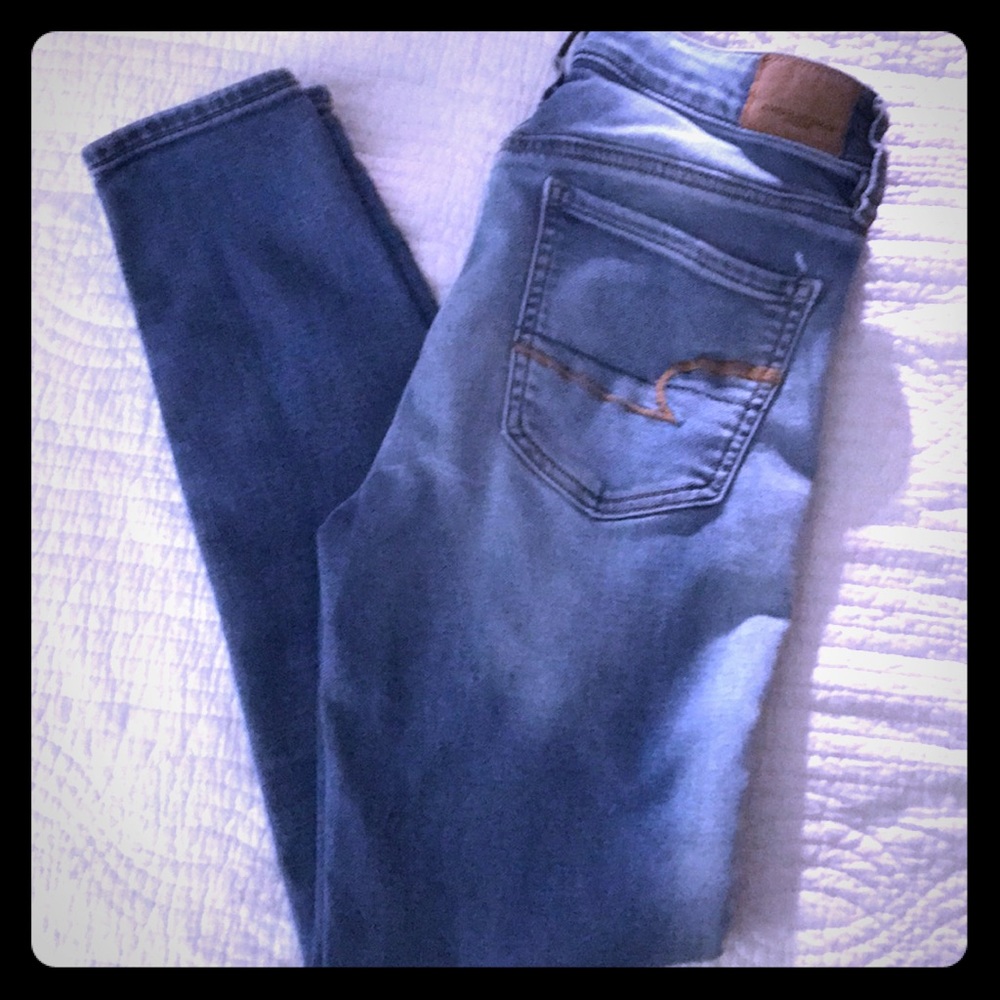 🦅AMERICAN 🦅EAGLE JEANS SZ:4 Reg.🦅